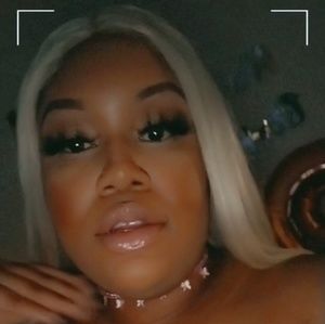 Meet your Posher, Nicolette